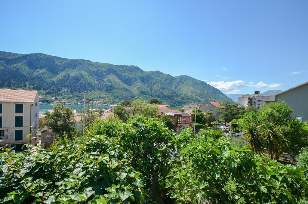 Apartments Ceklin Cattaro Esterno foto